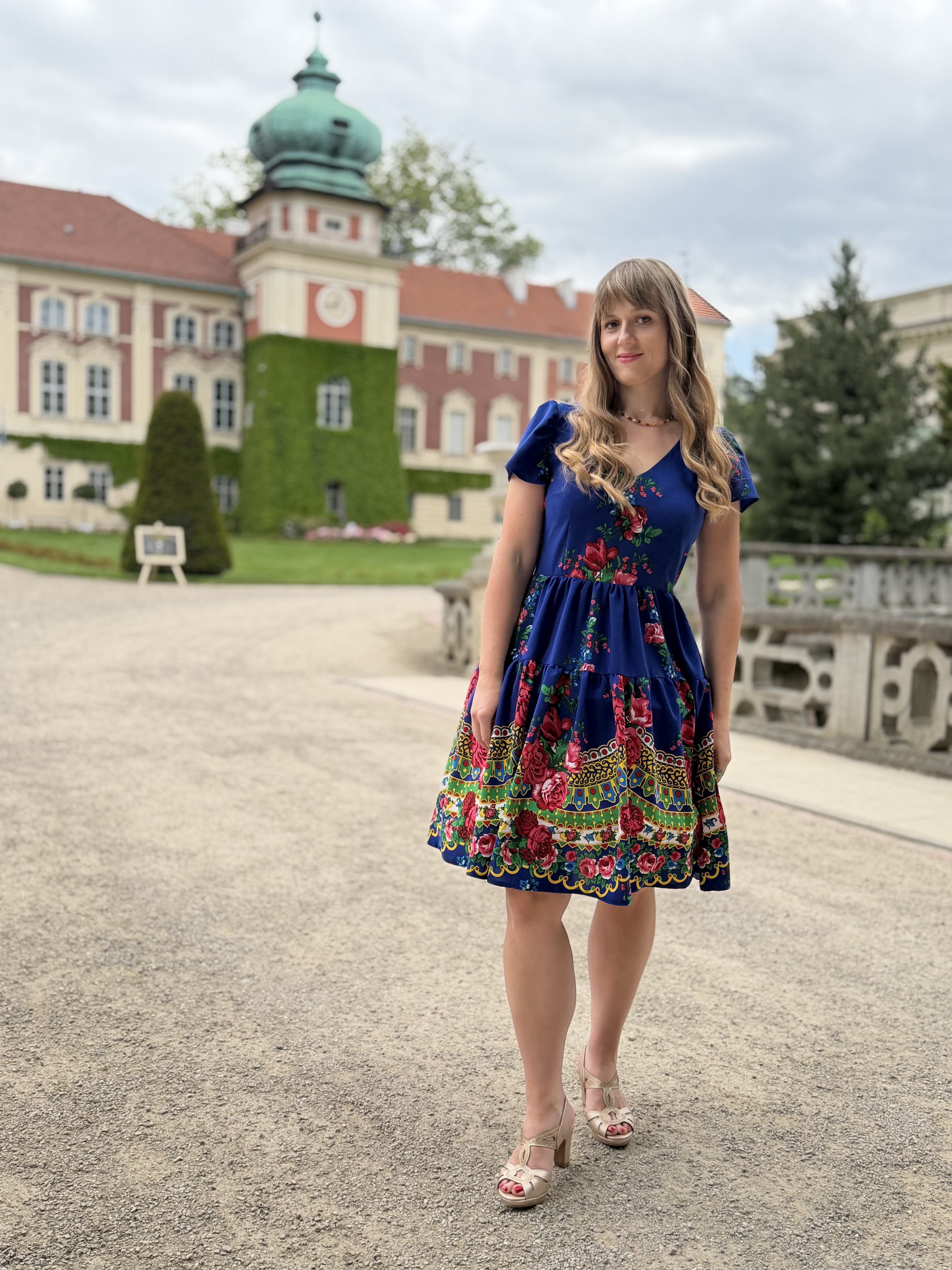 Karolina Kleśta - autorka książki Polska. Wstajemy z kolan